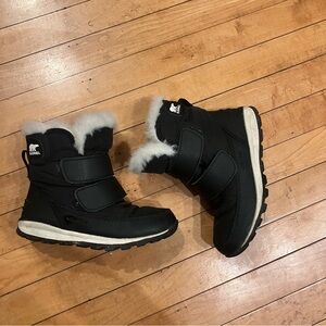 Sorel Whitney Strap Toddler Boot - Black Boots with White Fur Lining